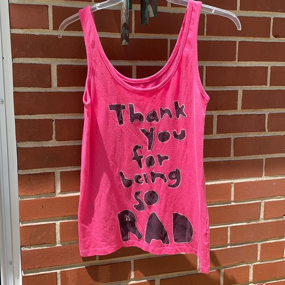 Volcom tank - Picture 2 of 7